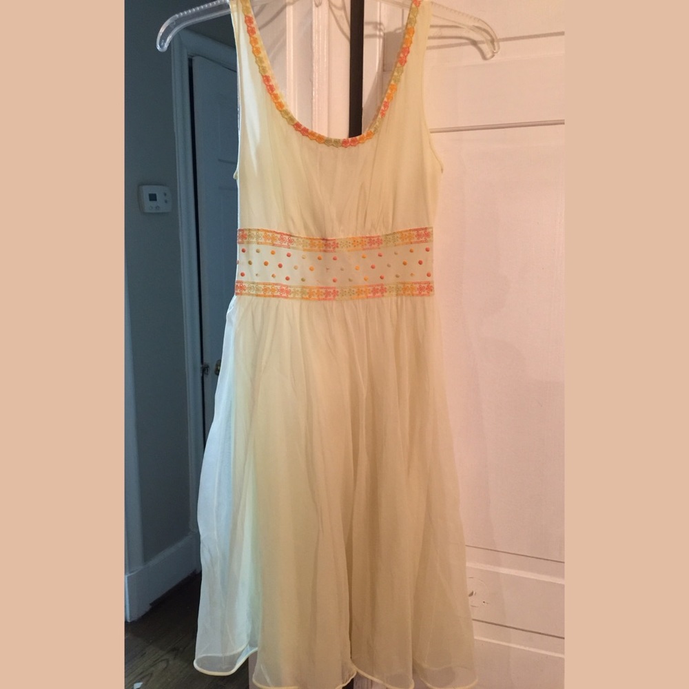 Vintage bright yellow dress with flower embroidery